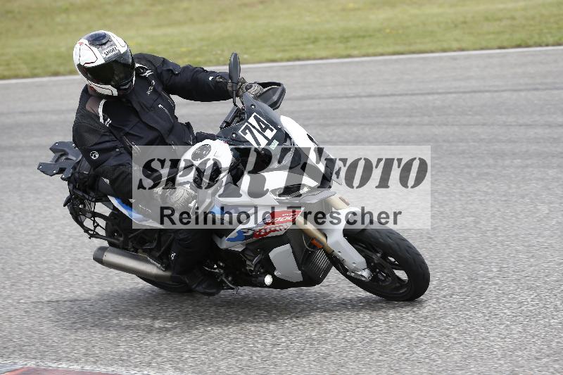 /Archiv-2025/22 06.06.2025 DISCOVER the BIKE ADR/Bike 1 gruen/74